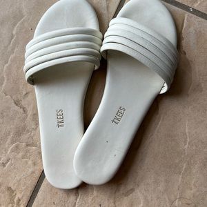 TKEES Serena sandals